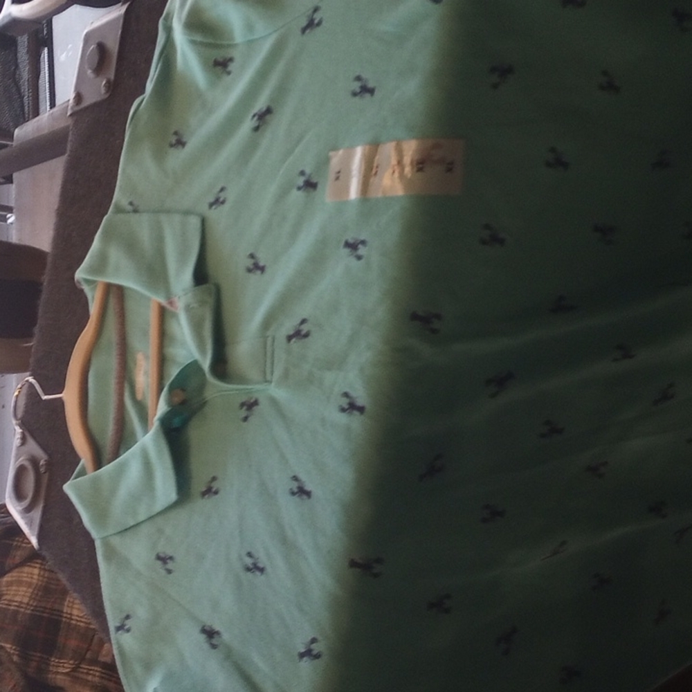 Old navy ex lg.pull over collard men's shirt